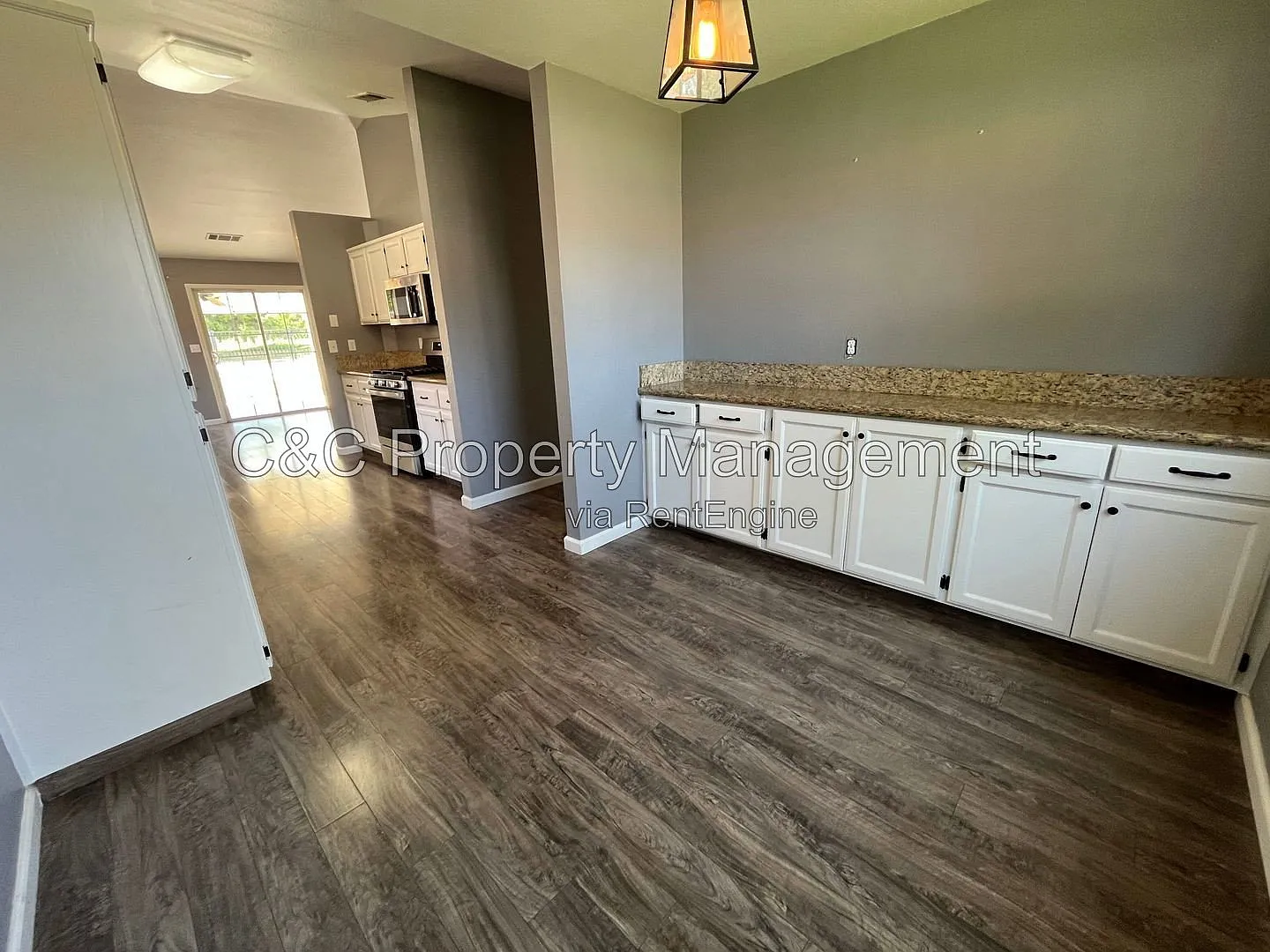 3 bed, 2.0 bath, $2,300 — Photo 3