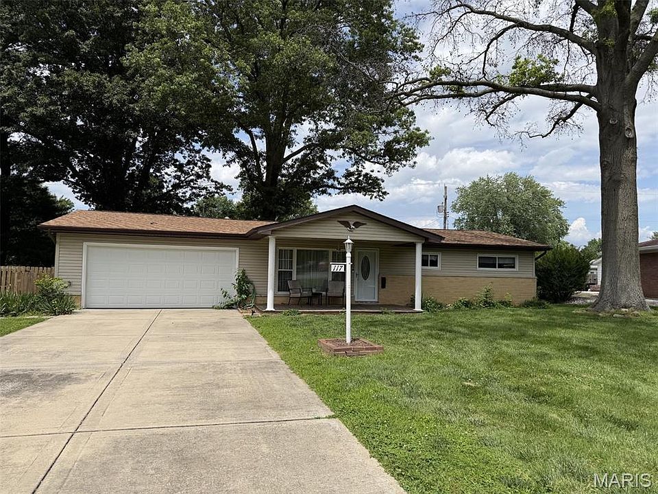 1st image of 117 Cresthaven Dr