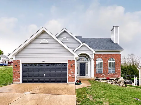 2891 Fox Meadow Ln, Arnold, MO 63010