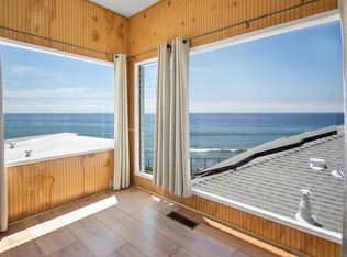 1569 Ocean Front St #1, San Diego, CA 92107