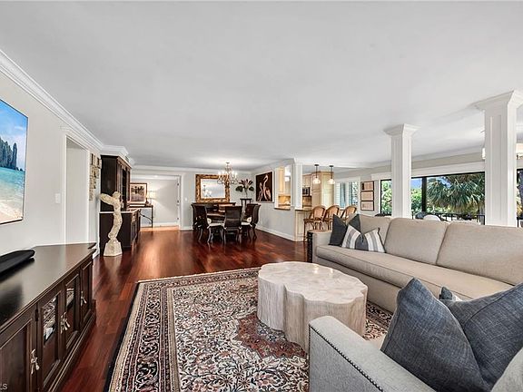 2nd image of 105 Clubhouse LN #389