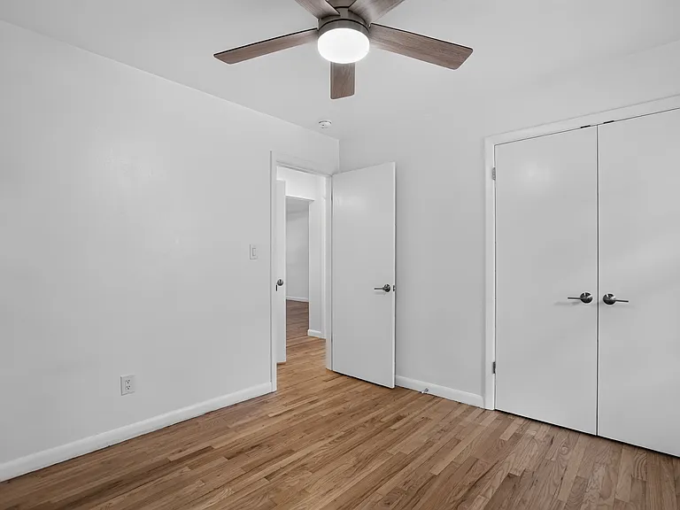 1553 Fir St — Photo 11