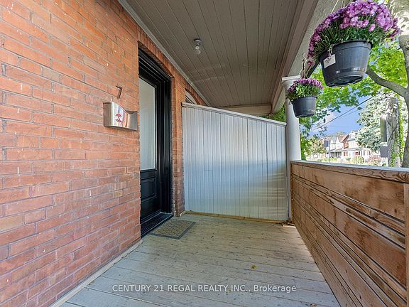 4th image of 7 Wallace Ave