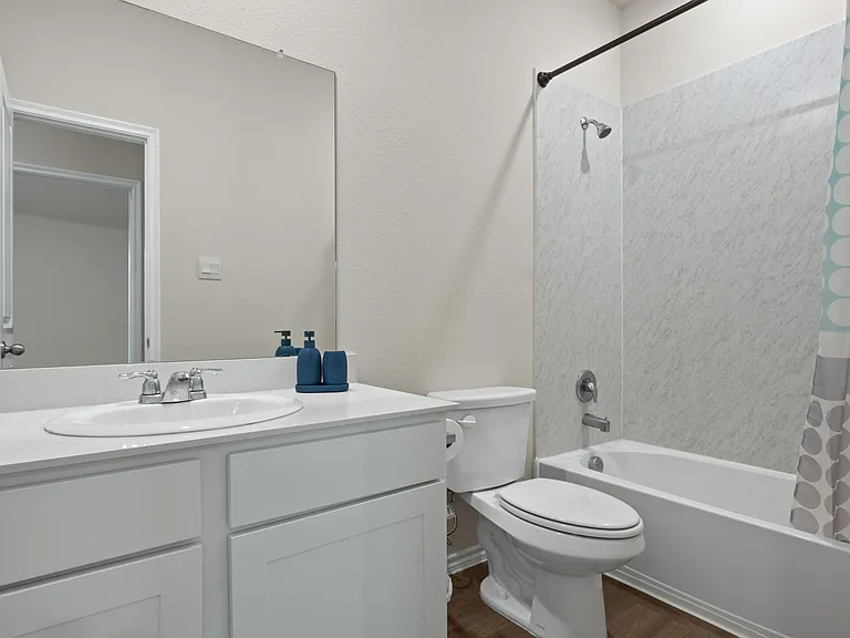 649 Lightheart Ln — Photo 6