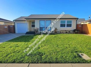 713 E Boone St #A, Santa Maria, CA 93454