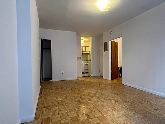 2nd image of 60 W 48th St APT 5f