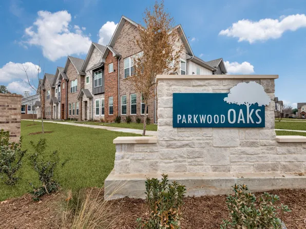 Parkwood Oaks