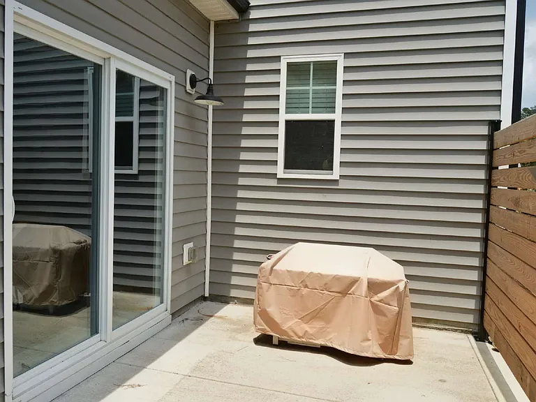 486 Falls Creek Dr — Photo 29