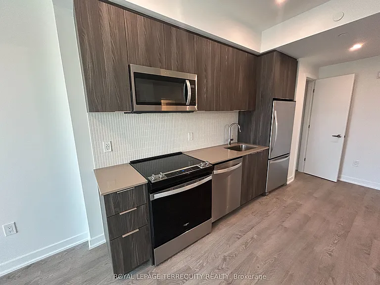 720 Whitlock Ave #302 — Photo 12