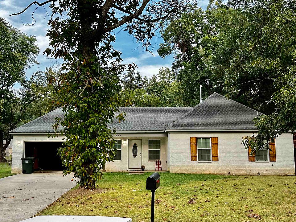 1st image of 5254 Loch Lomond Dr