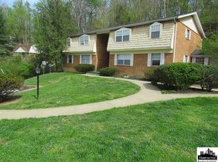 1181 S Jefferson Dr APT 3, Huntington, WV 25701