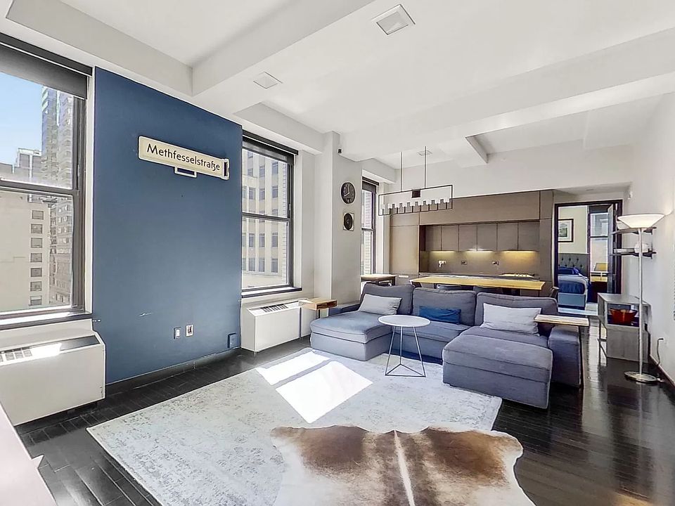 1st image of 20 Pine St APT 902