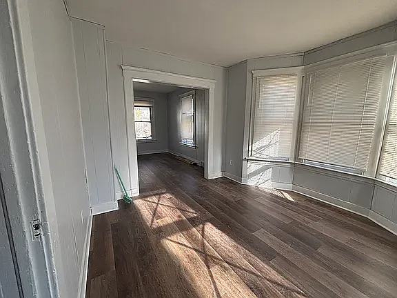 90 Pond St — Photo 3