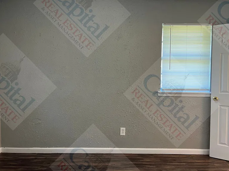 721 Lloyd Ave — Photo 21