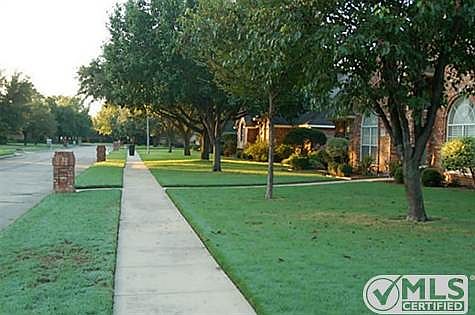 5th image of 3007 Gleneagles Dr