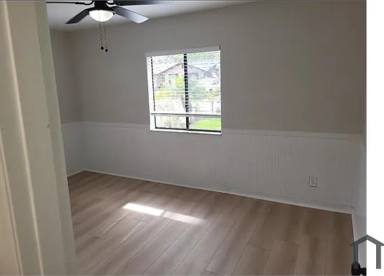 1219 Florence Ct — Photo 12