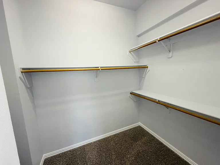 5728 Blackmon Ct — Photo 16