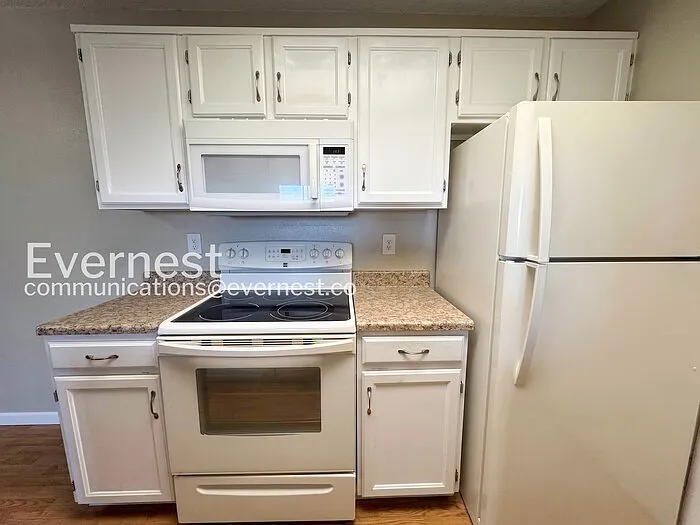 8035 W Eastman Pl #304 — Photo 3