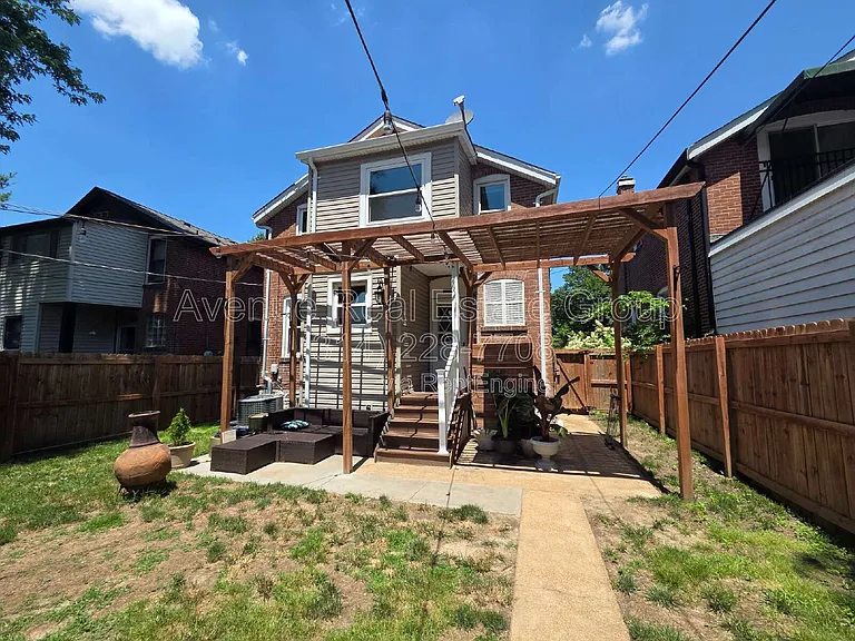 4114 Alma Ave — Photo 10
