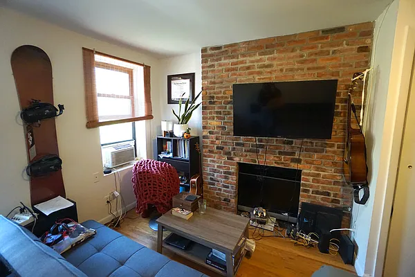 Rented by Best Apartments North Inc | media 12