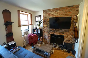 Rented by Best Apartments North Inc