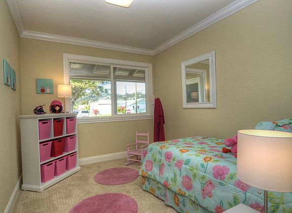 5th image of 612 Hiller St
