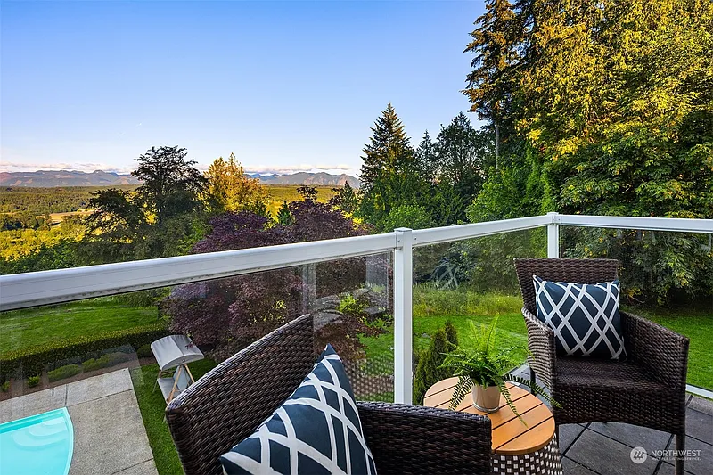 Thumbnail 18