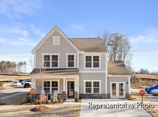 932 Atlantis St, Fuquay Varina, NC 27526