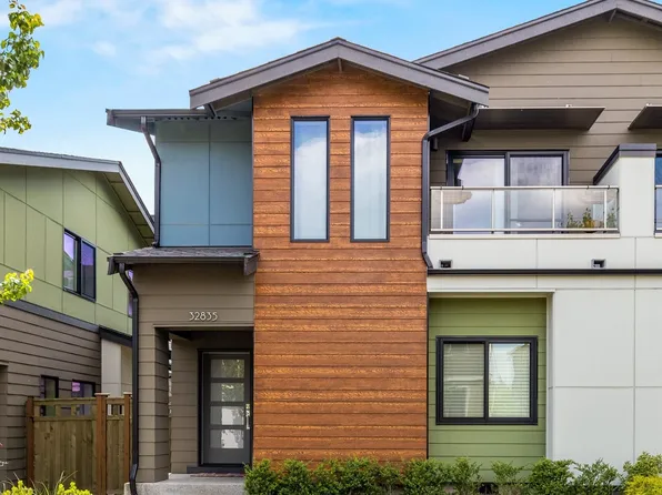 32835 Madrona Avenue SE, Black Diamond, WA 98010