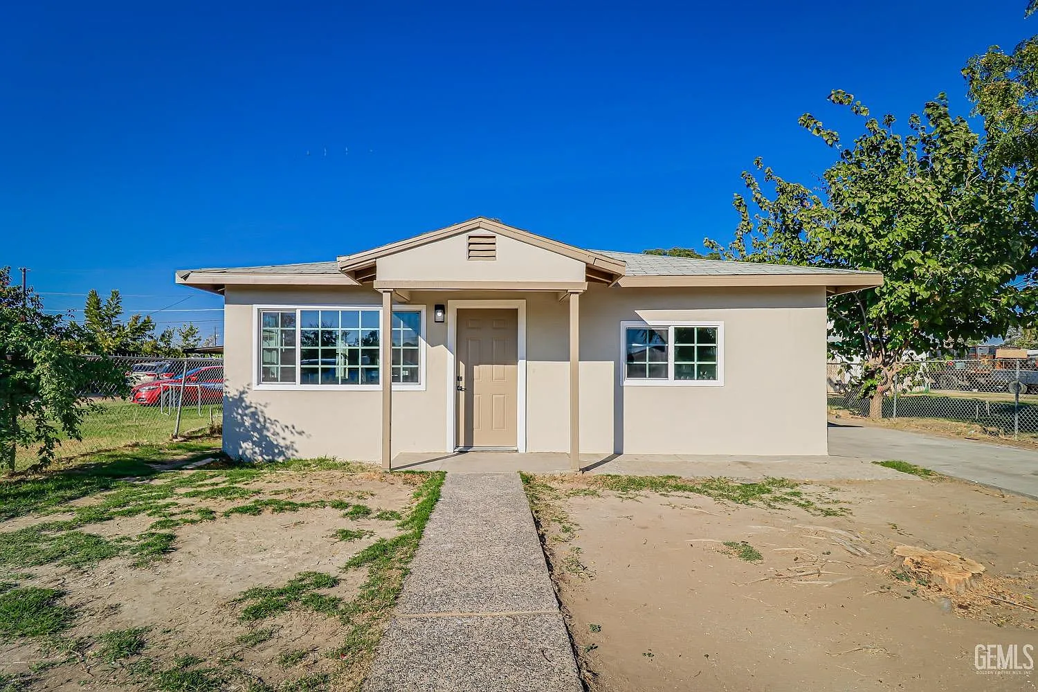 1014 Dolores St photo 1