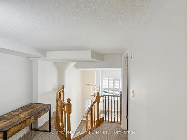 111 Grey St #105 — Photo 28