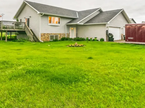 12637 299th Ave, Princeton, MN 55371