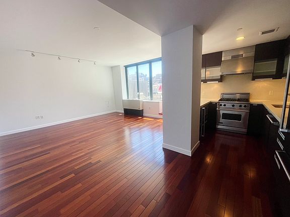 5th image of 50 W 15th St APT 8A