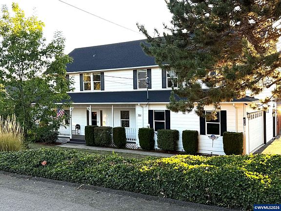 2nd image of 721 S Park St