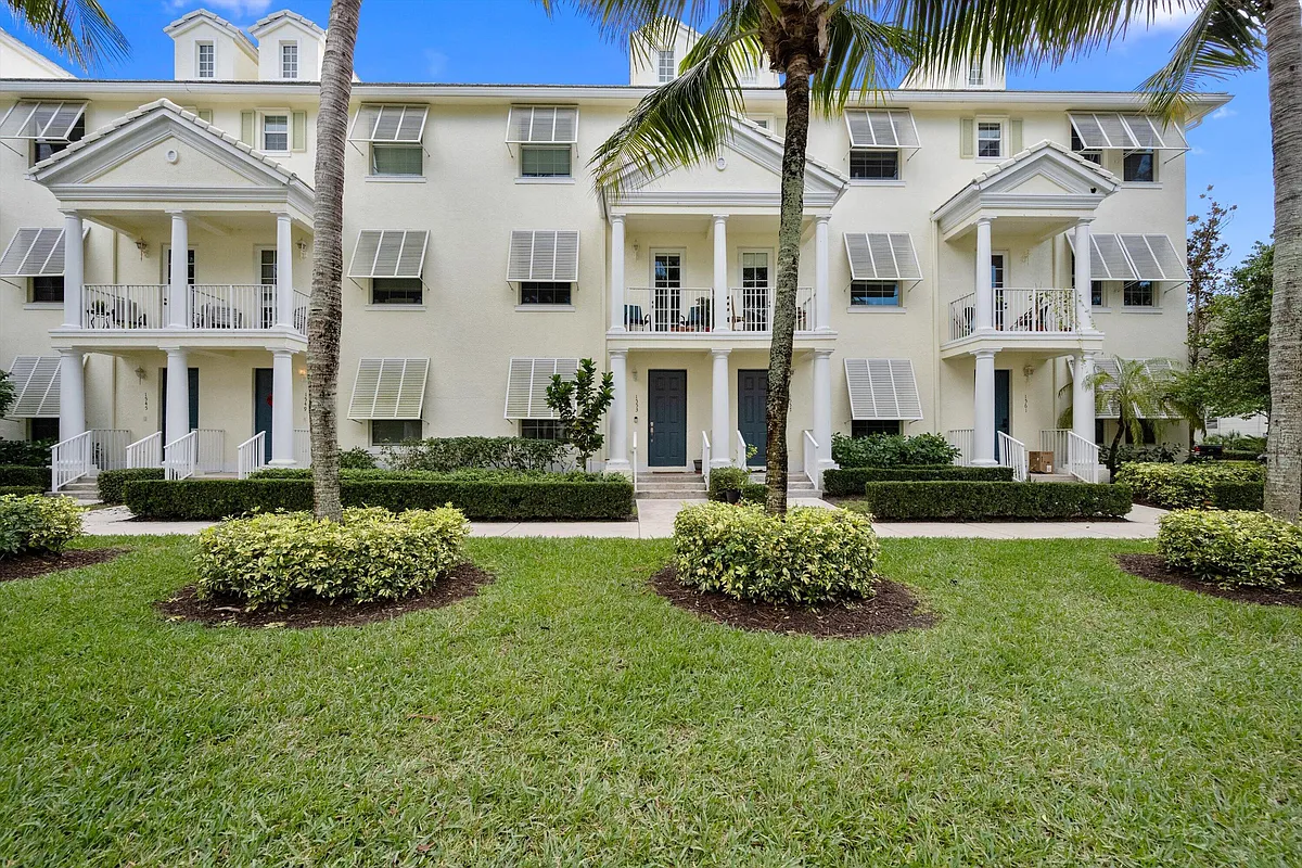 Photo 1 of 39 - 1553 Meads Bay Ln - Jupiter, FL Primary Photo - 1553 Meads Bay Ln