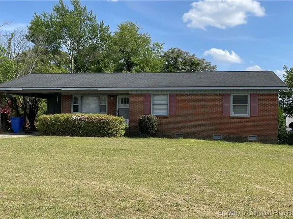 808 Bronco Ln, Fayetteville, NC 28303