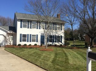 6821 Flat Creek Dr, Charlotte, NC 28277