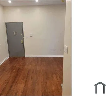 3 bed, $3,373 — Photo 4