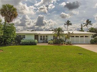 256 Burning Tree Dr, Naples, FL 34105