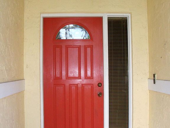 3rd image of 15465 82nd St N
