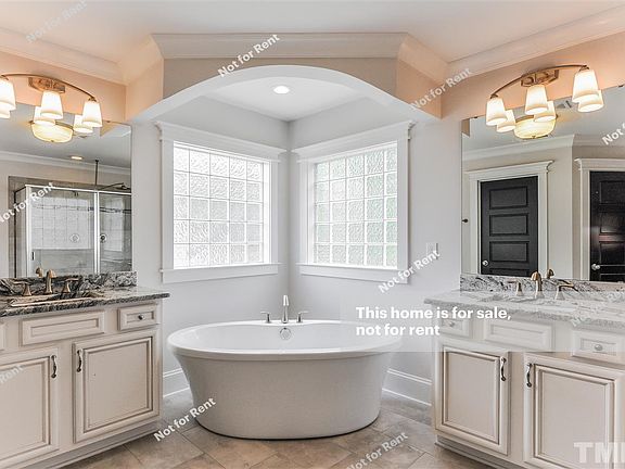 4th image of 859 Riverwood Dr
