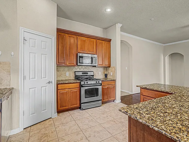 9706 Parsonsfield Ln — Photo 11