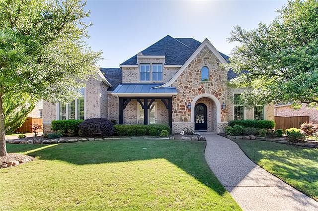 1st image of 2214 Thornbury Ln