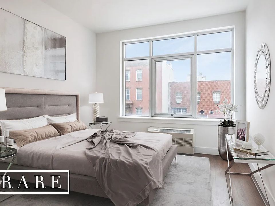 Building Photo 4
