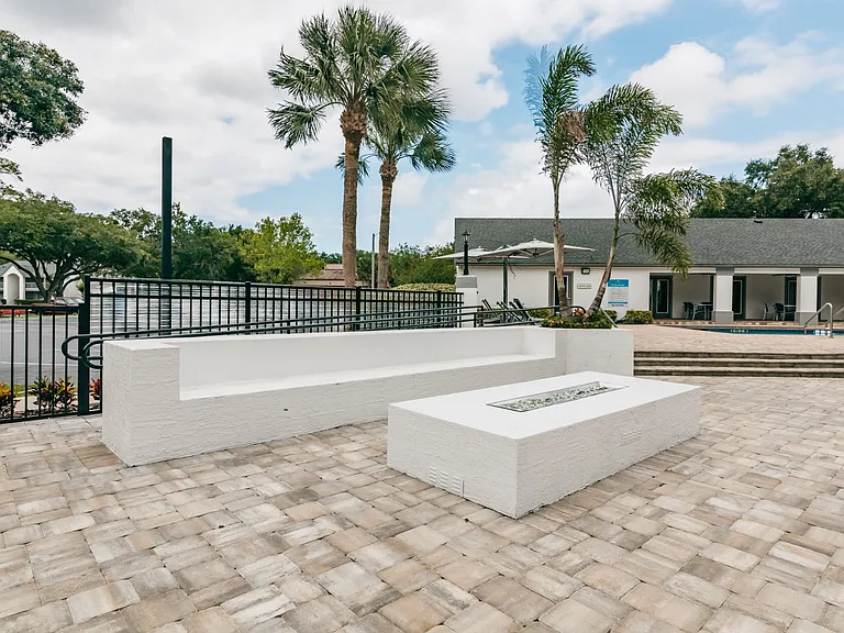 Ocean Oaks — Photo 9