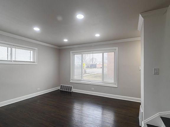 5th image of 1203 S 17th Ave APT A