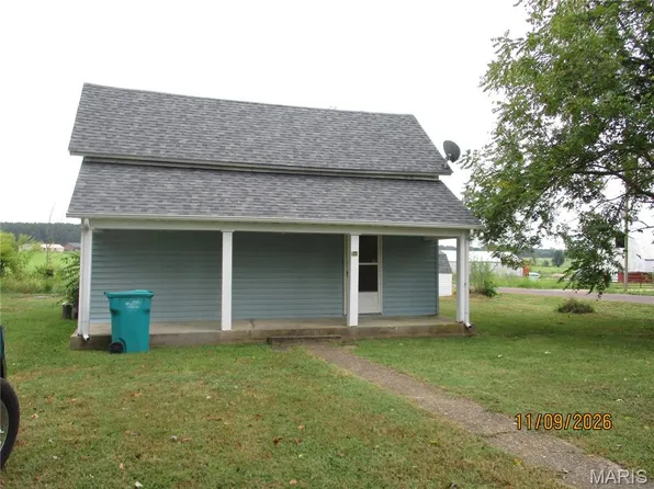 204 E Blue Bird Ln, Leasburg, MO 65535