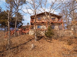 20 Lockwood Rd, Eldon, MO 65026