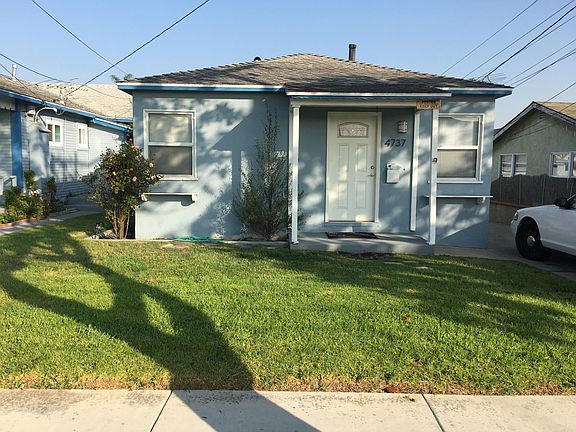 3rd image of 4737 W 168th St