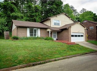 141 Ruthlawn Dr, South Charleston, WV 25309